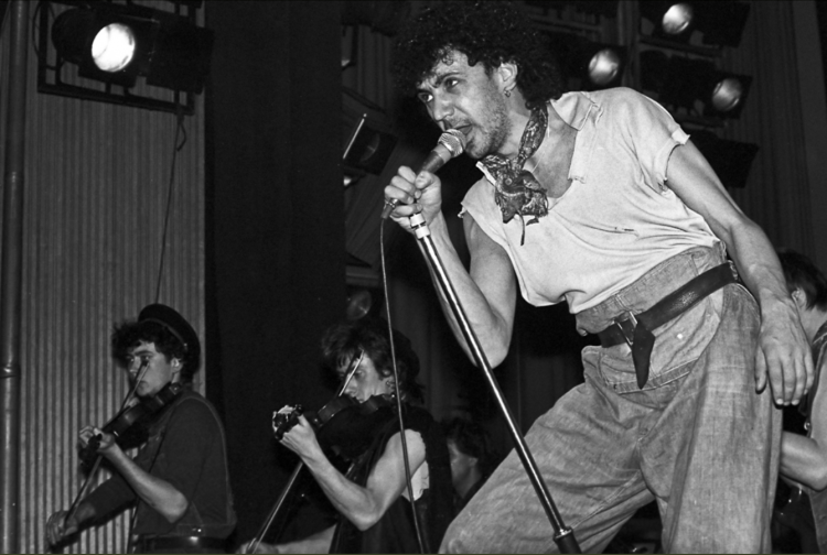 Dexys Midnight Runners in concert, Zurich, 1982.