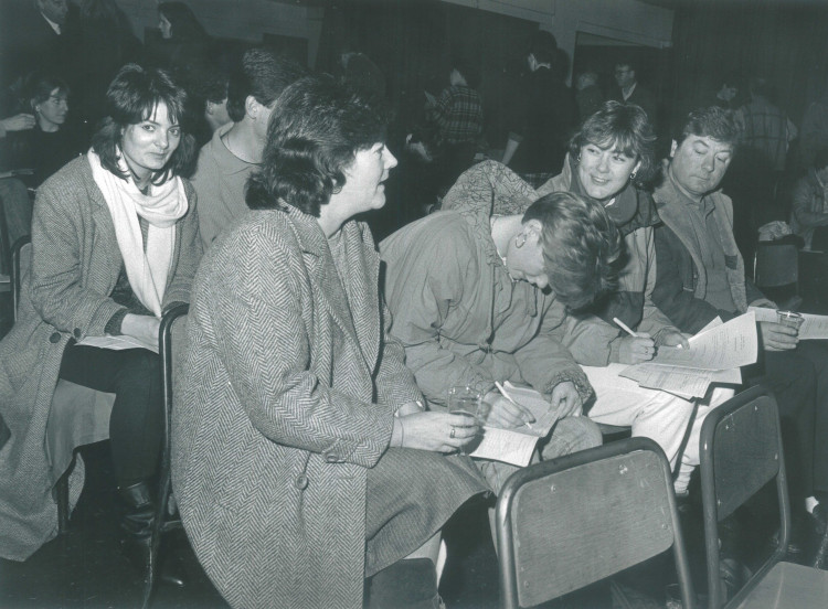 Students enrolling on the Irish Studies short course, Polytechnic of North London, 1987.